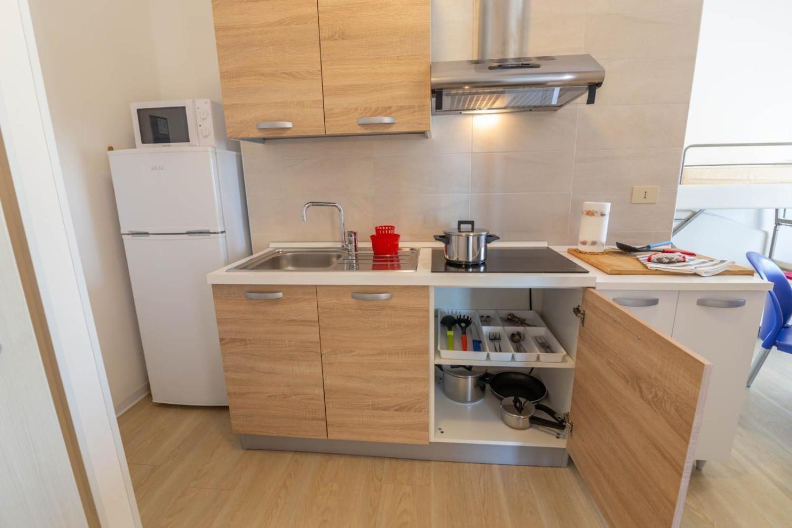 Residence Sunrise Сан Бенедето дел Тронто Екстериор снимка