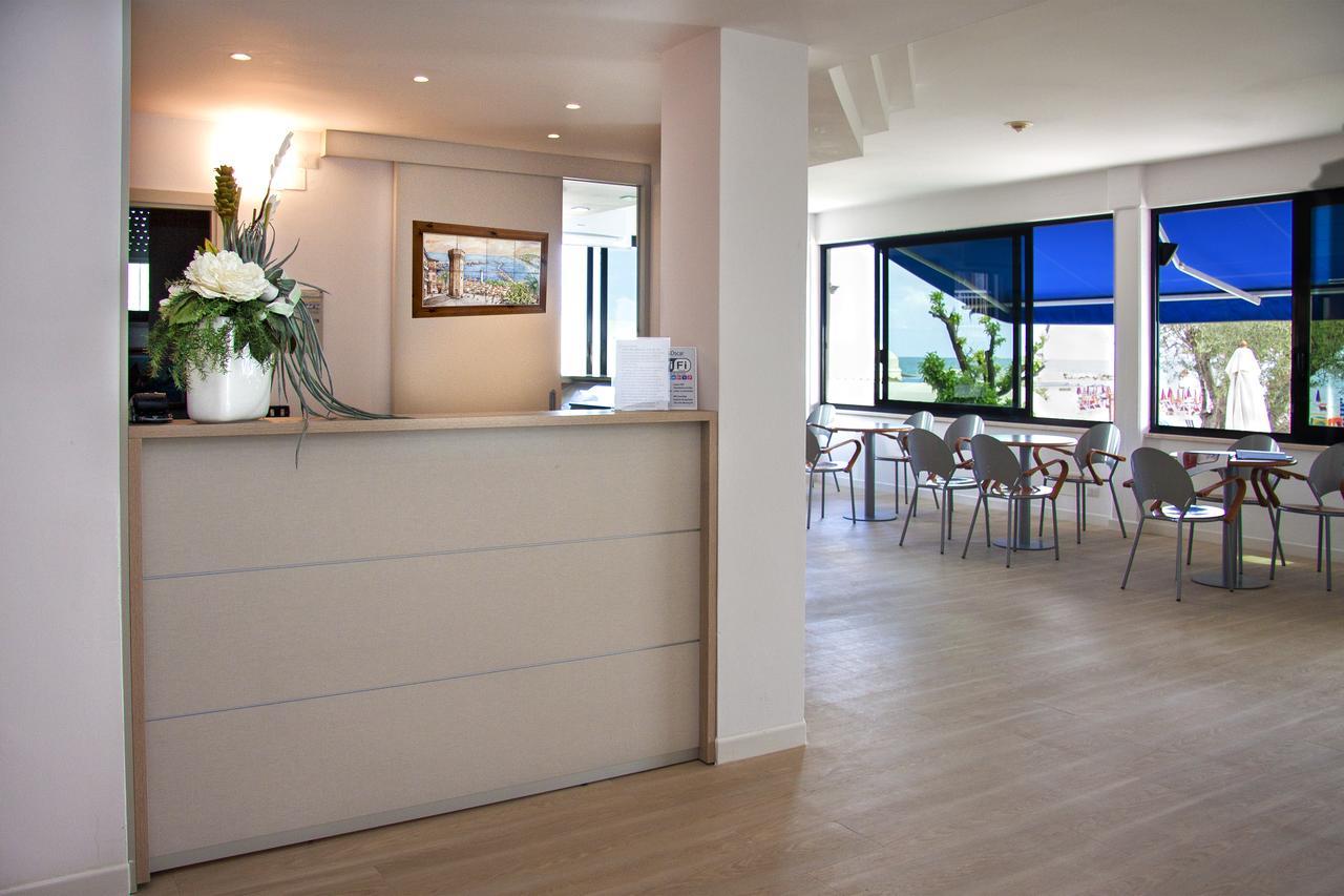 Residence Sunrise Сан Бенедето дел Тронто Екстериор снимка