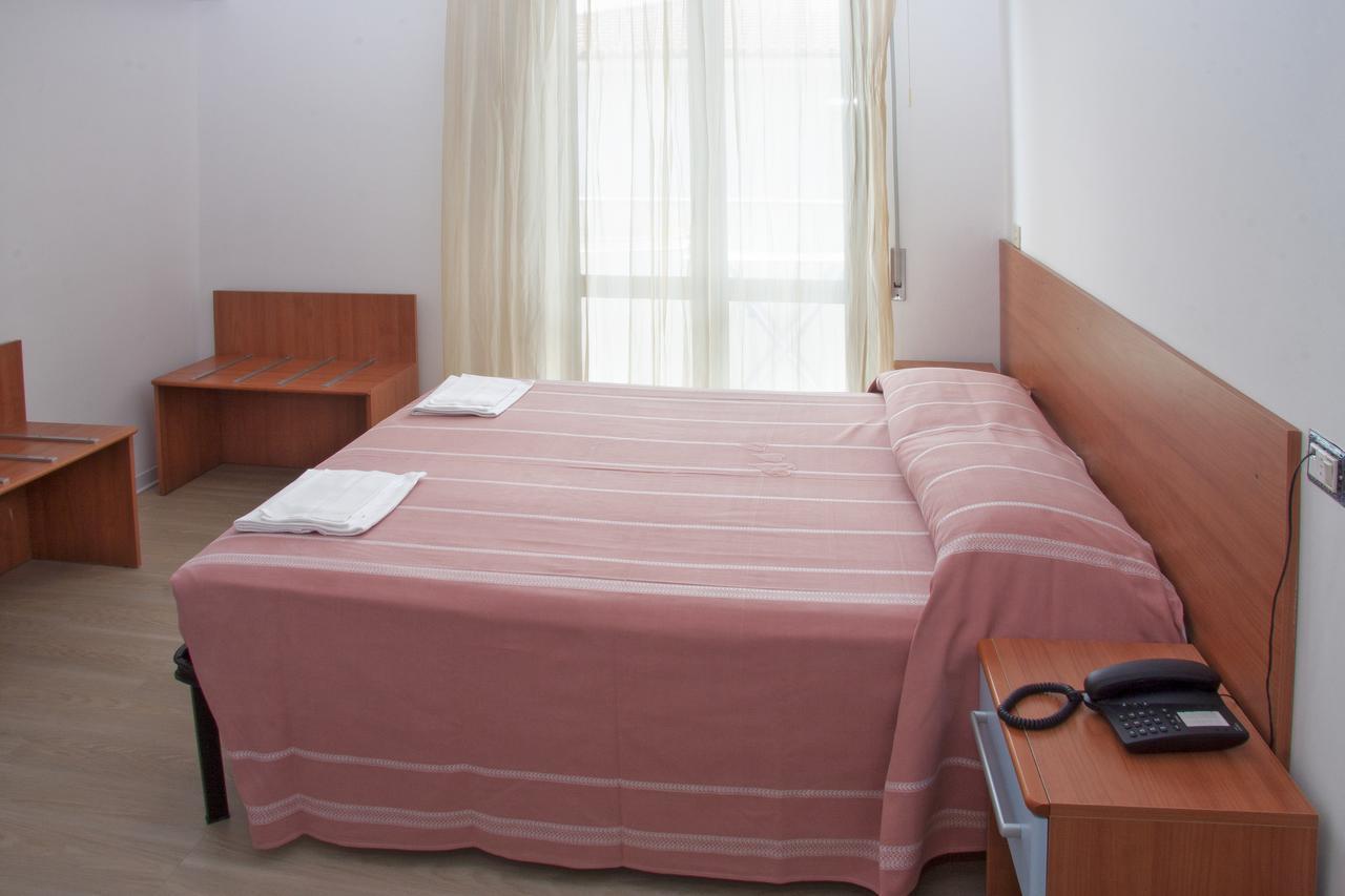 Residence Sunrise Сан Бенедето дел Тронто Екстериор снимка